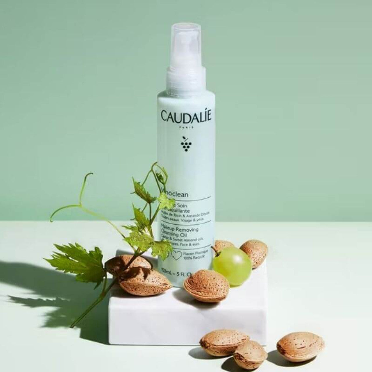 CAUDALIE - Vinoclean Huile de Soin Démaquillante à l'Huile d'Amande Douce + Ricin - 150ml