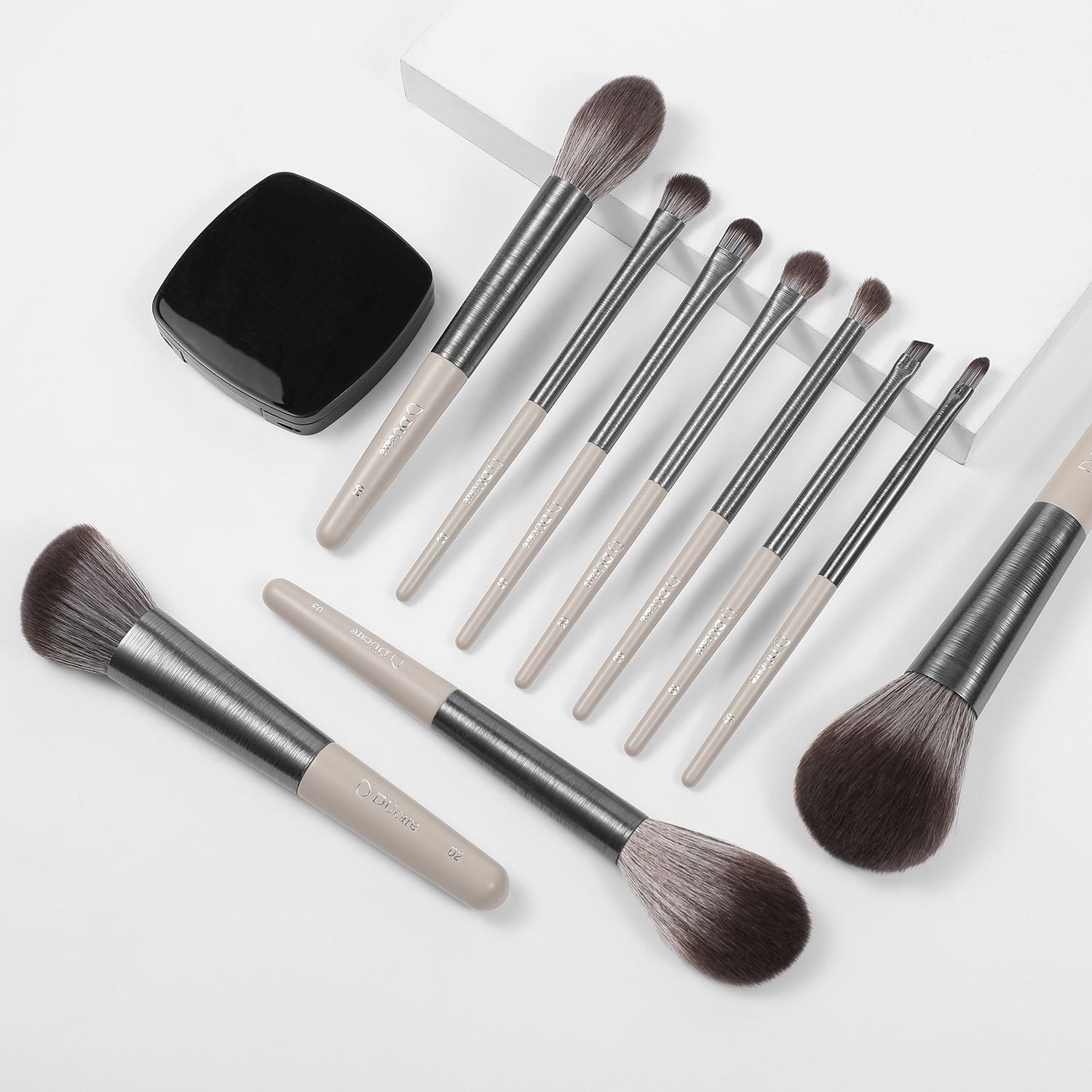 DUCARE - Silver Elegance Ensemble de 10 Pinceaux