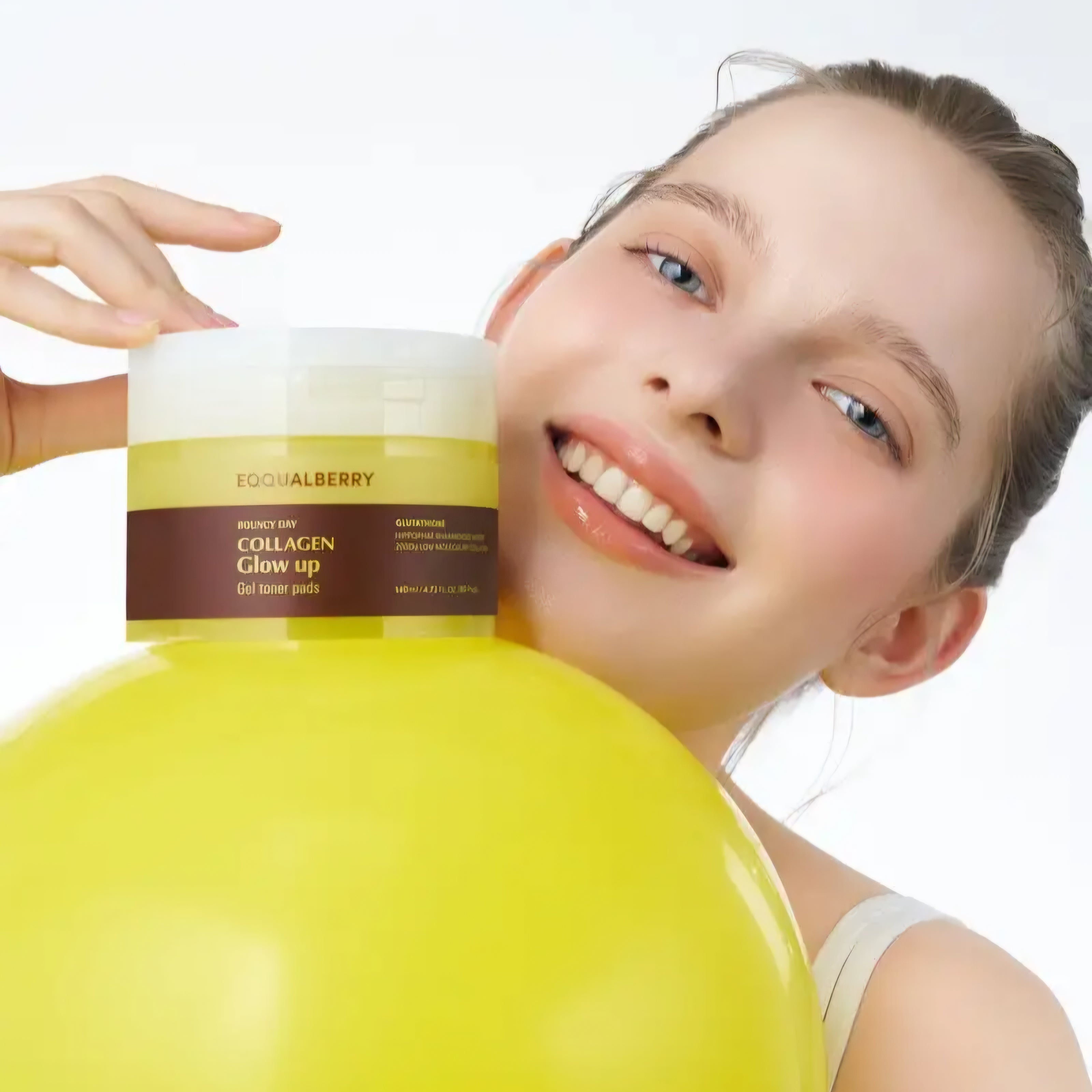 EQQUALBERRY – Collagen Glow Up Gel Toner Pads ( 60pads )