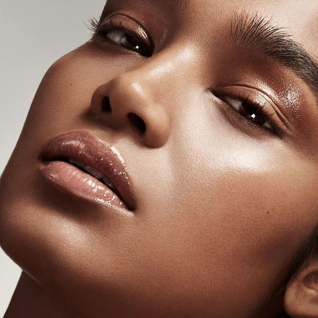 fenty-beauty-gloss-bomb-universal-lip-luminizer-ref-02-fussy