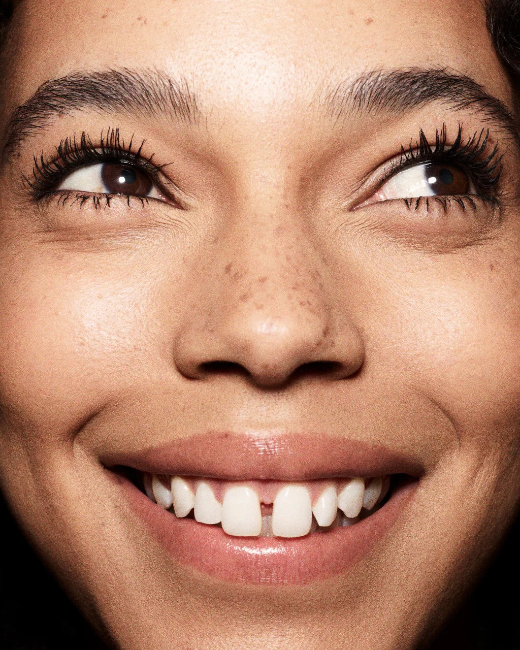 FENTY Beauty - Hella Thicc Full-size Volumizing Mascara - réf Cuz I'm Black  10ml