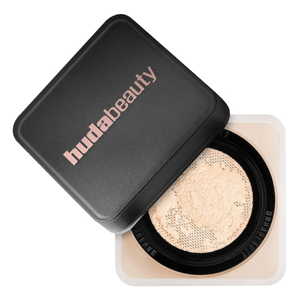 HUDA BEAUTY - Easy Bake Loose Baking & Setting Powder - Poudre Libre - réf Pound Cake