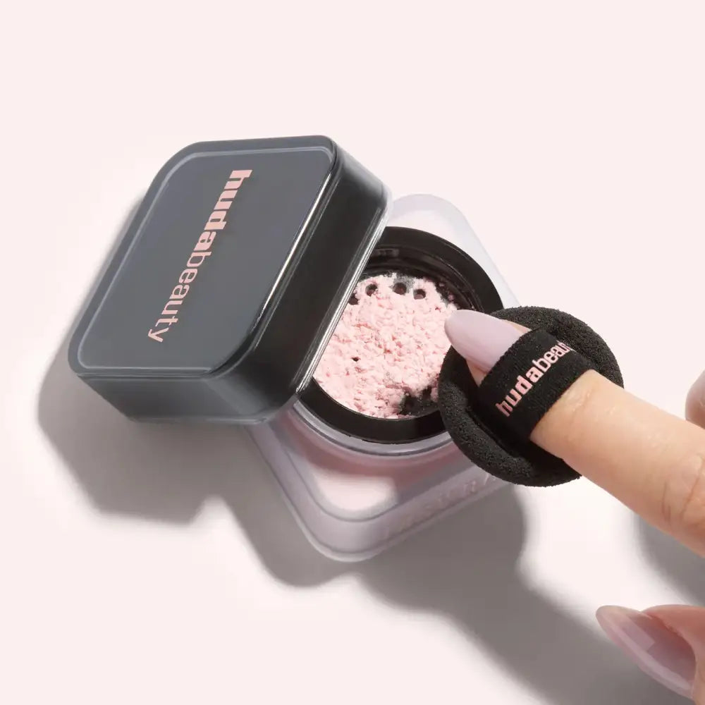 HUDA BEAUTY - MINI Loose Powder Baby Bake - réf Banana Bread Highlighter