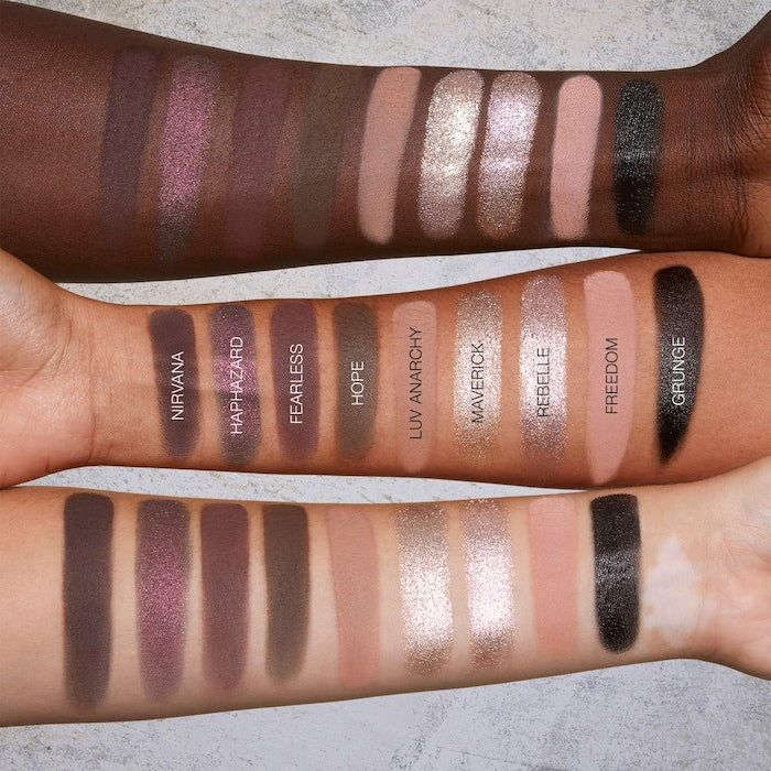 HUDA BEAUTY - Pretty Grunge Eyeshadow Palette