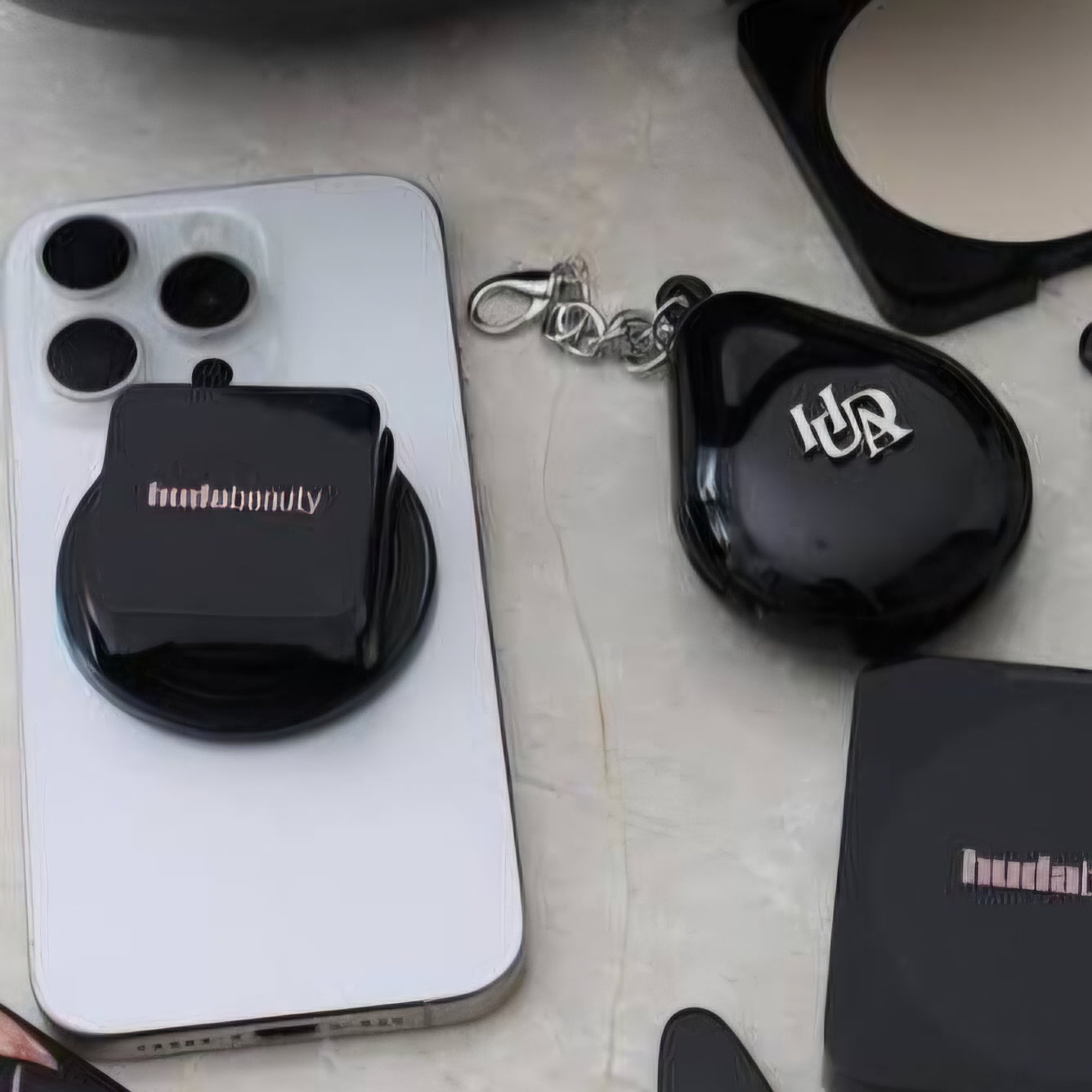 HUDA BEAUTY - Puff Case ❌ sans éponge ❌