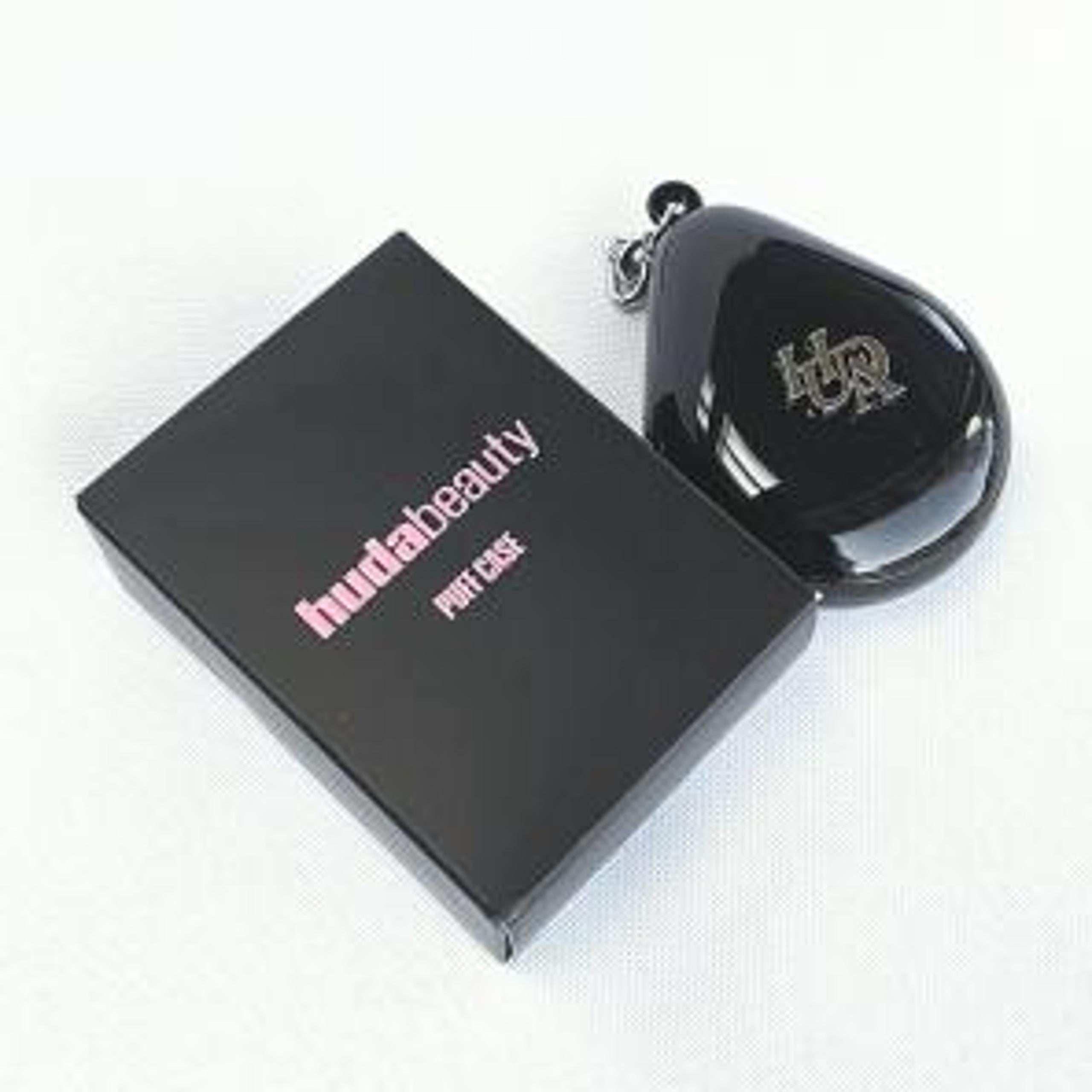 HUDA BEAUTY - Puff Case ❌ sans éponge ❌