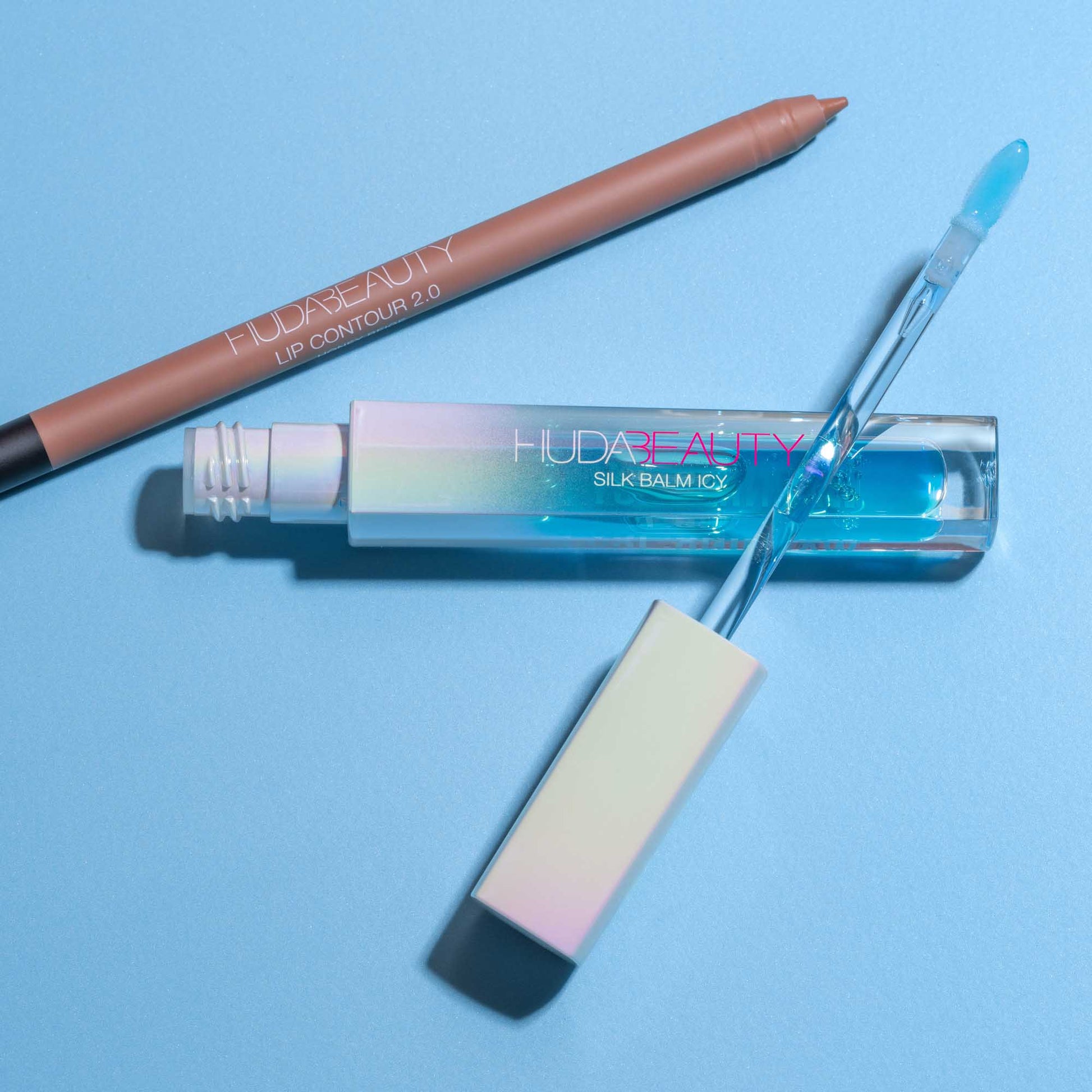 huda-beauty-silk-balm-icy-cryo-plumping-lip-balm-1