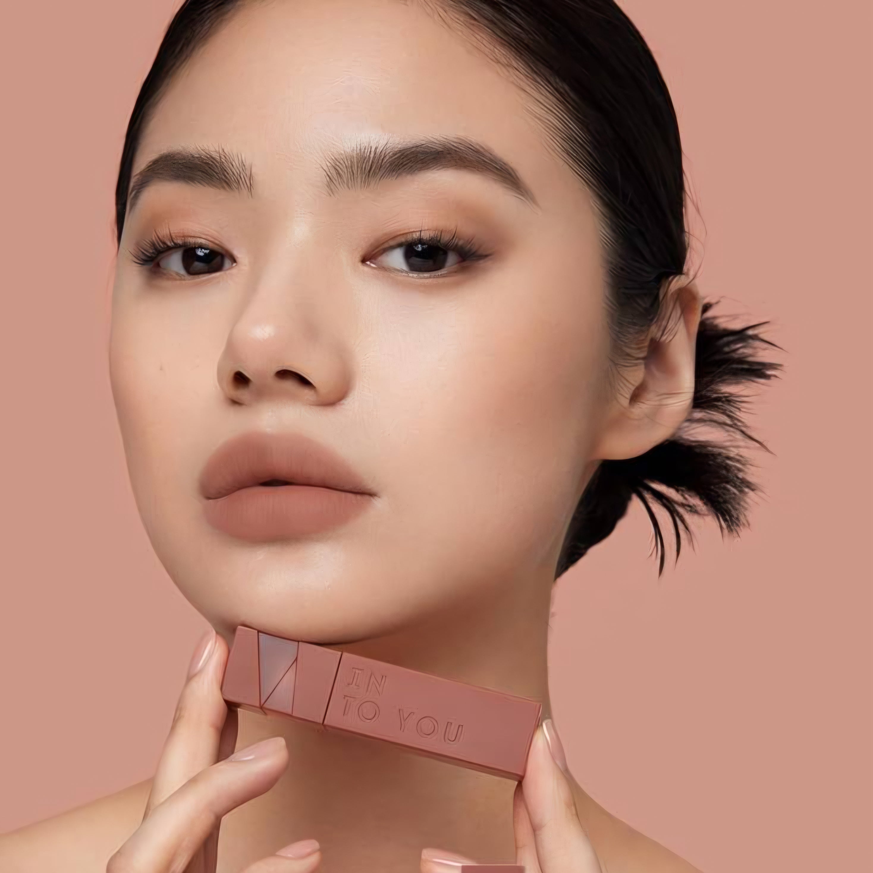 INTO YOU - Light Long Lasting Lip Matte - In Nude L-Nu02