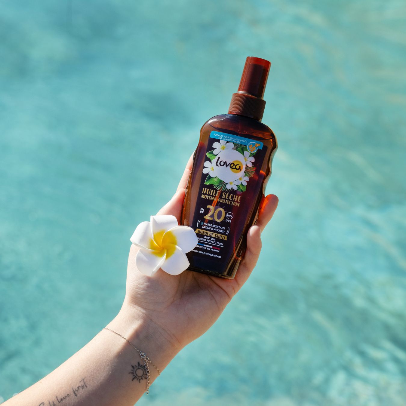 LOVEA - Huile Sèche SPF20 Moyenne Protection Monoï de Tahiti - 150ml