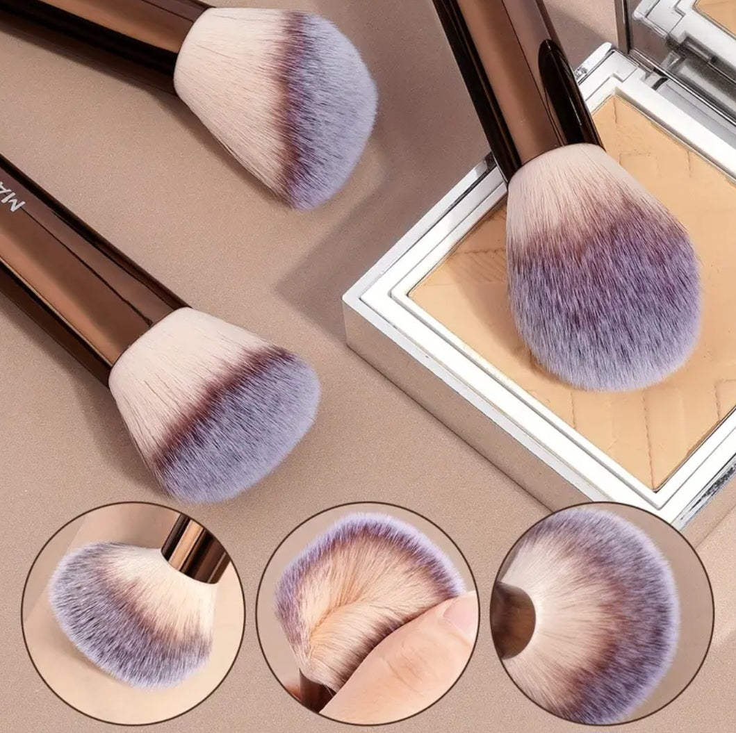 MAANGE - Ensemble de pinceaux de maquillage Dorés ( 13 pièces )