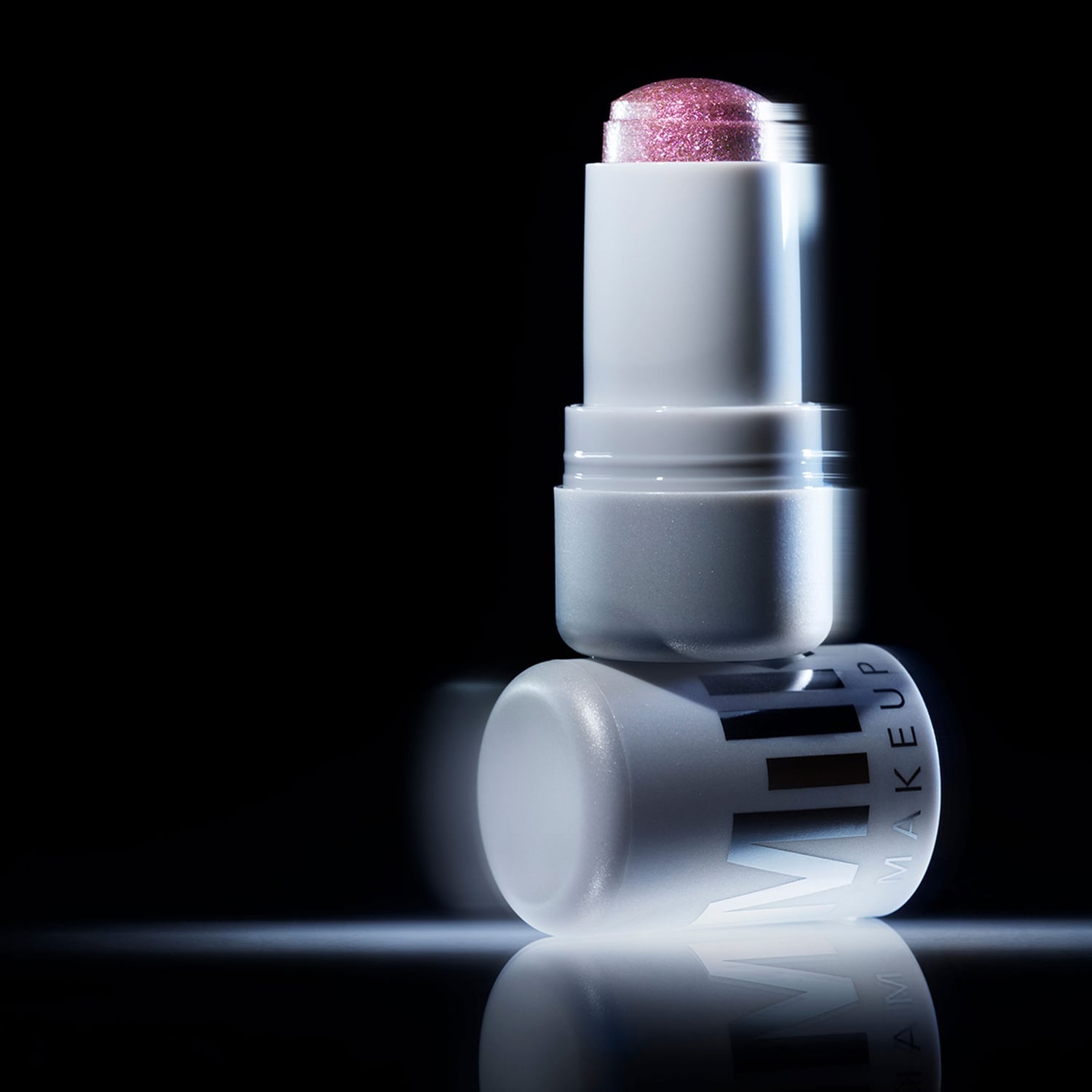 MILK MAKEUP - Cooling Water Jelly Shimmer Stick – Illuminateur pour le visage et les yeux- BUBBLY(5 g)