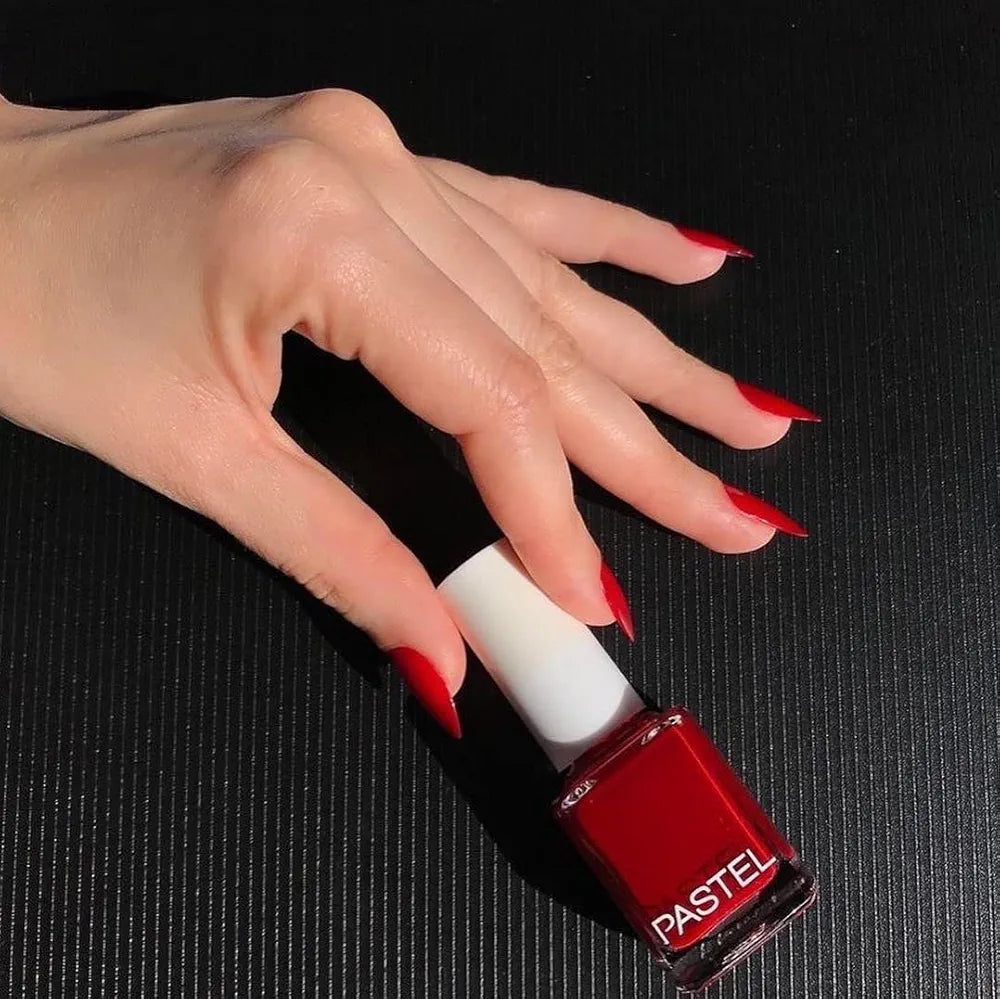 PASTEL - Nail Polish - réf 33 Wild Red