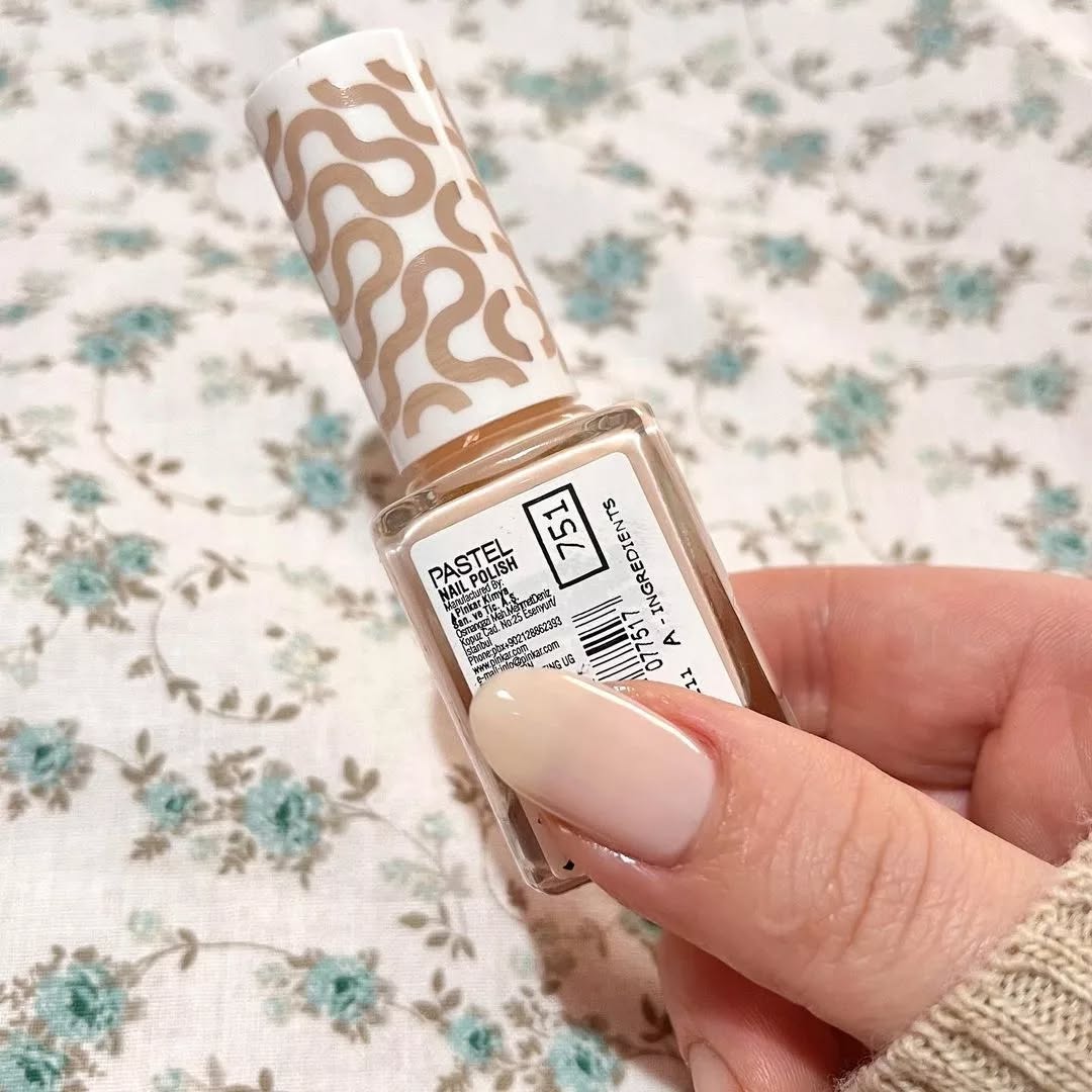 PASTEL - Nude Nail Polish - réf 751 Bride