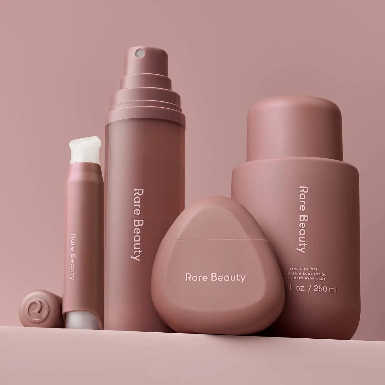 Rare Beauty - Find Comfort Hydrating Body Lotion - Lait hydratant pour le corps - 250ml