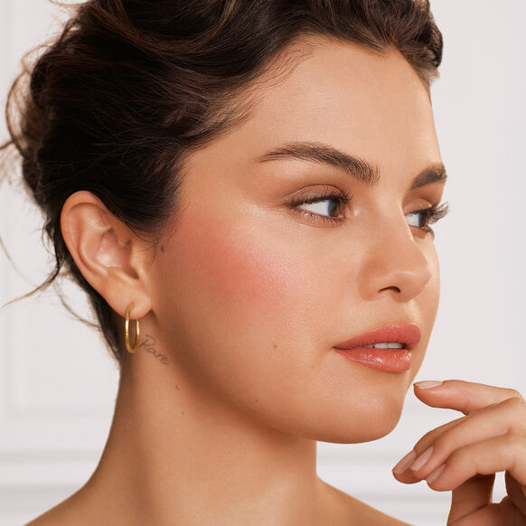 rare-beauty-soft-pinch-dewy-liquid-blush-ref-believe-7-5ml