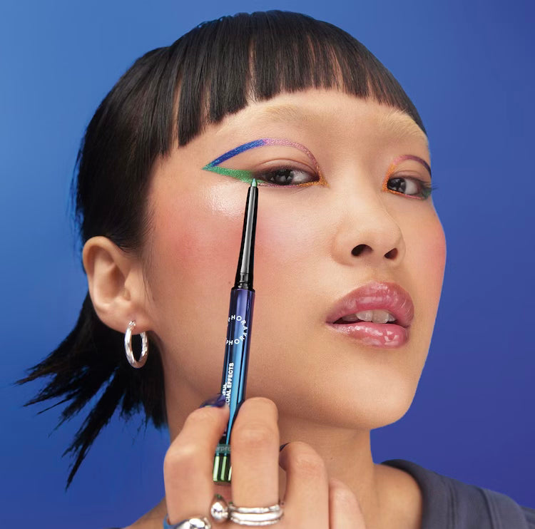 SEPHORA - 12h Colorful Special Effects - Eyeliner rétractable multichrome - 03 Celestial blue