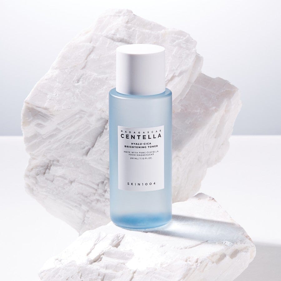 SKIN 1004 - Hyalu-Cica Brightening Toner- 210ml