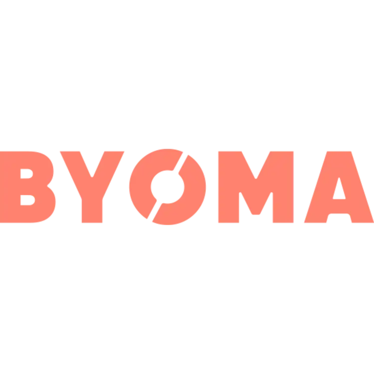 Texte du logo de la plaine (byoma) de couleur corail sur un fond noir.
